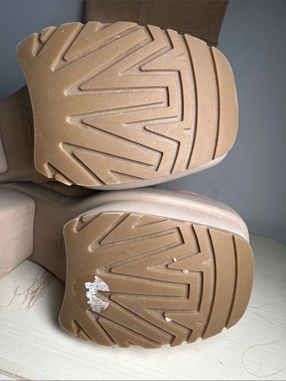 Ugg Xtra heights Tall over the knee Suede Platform chestnut tan boots